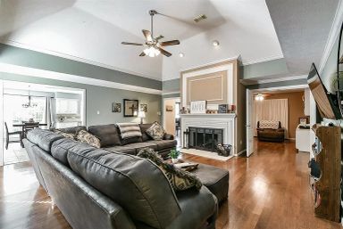living area 2